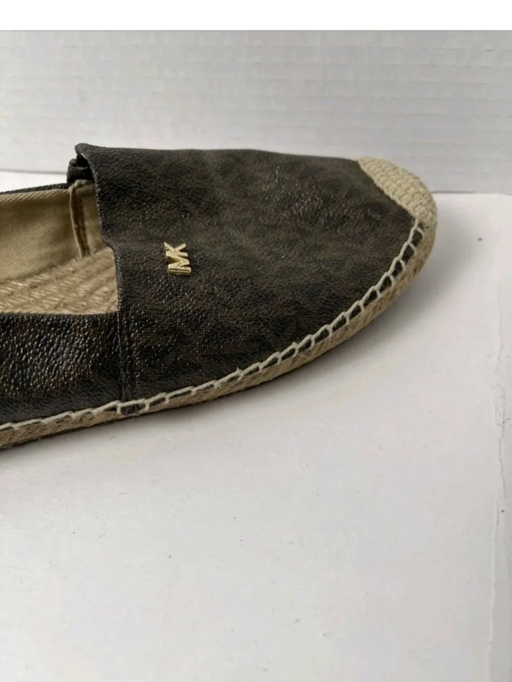 Michael Kors MK Logo Brown Espadrille Flats Size 8.5M